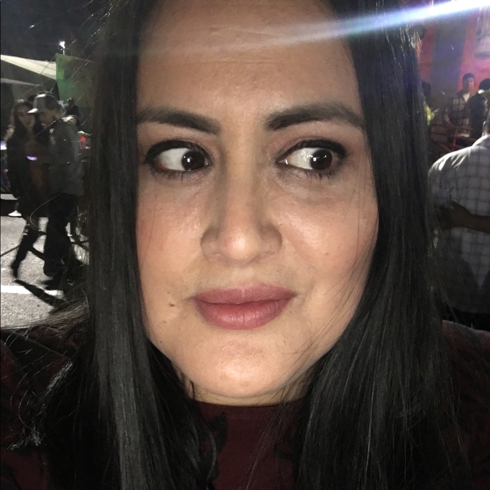 Meet your Posher, Gabby